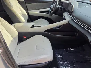 Hyundai ELANTRA 2024 Limited Sedán 4 puertas