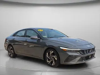 Hyundai ELANTRA 2024 Limited Sedán 4 puertas
