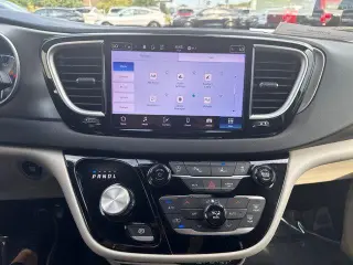 Chrysler Pacifica 2024 Touring L 4dr Mini-Van