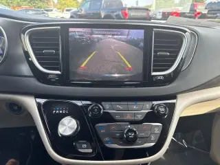 Chrysler Pacifica 2024 Touring L 4dr Mini-Van