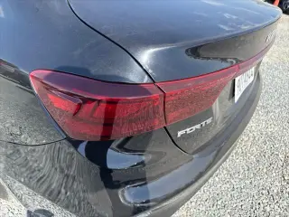 Kia Forte 2023 LXS 4dr Sedán