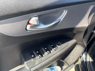 Kia Forte 2023 LXS 4dr Sedán