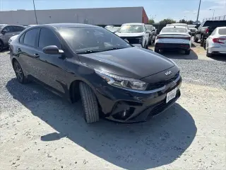 Kia Forte 2023 LXS 4dr Sedán