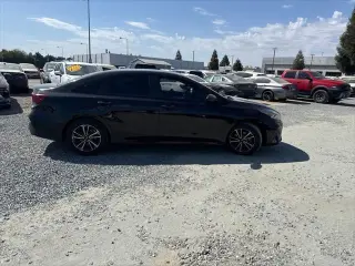 Kia Forte 2023 LXS 4dr Sedán
