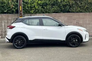 Nissan Kicks 2023 SV 4dr Crossover