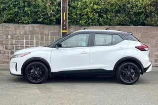 Nissan Kicks 2023 SV 4dr Crossover