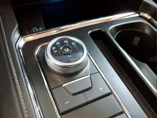 Ford Expedition 2022 4x4 XLT 4dr SUV
