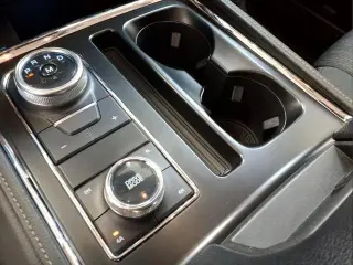 Ford Expedition 2022 4x4 XLT 4dr SUV