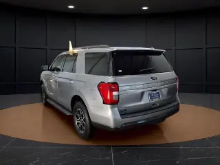 Ford Expedition 2022 4x4 XLT 4dr SUV