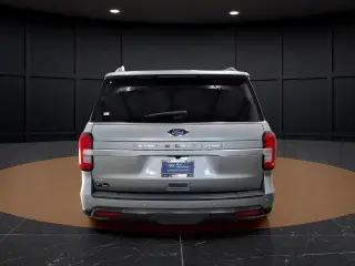 Ford Expedition 2022 4x4 XLT 4dr SUV
