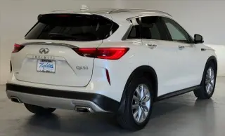 INFINITI QX50 2022 AWD Essential 4p Crossover