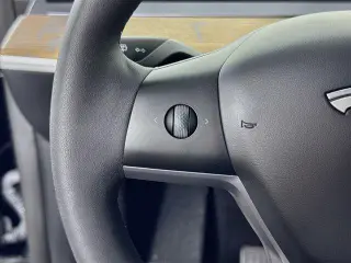 Tesla Modelo Y 2024 AWD Long Range 4p Crossover