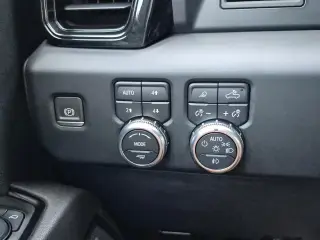GMC Sierra 1500 2022 4x4 AT4 4p Crew Cab 5.8 ft. CB