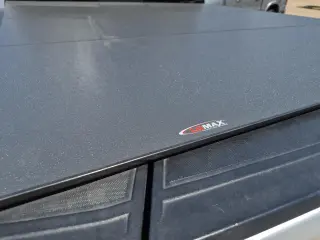 GMC Sierra 1500 2022 4x4 AT4 4p Crew Cab 5.8 ft. CB