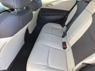 Toyota Corolla Cross 2024 XLE 4dr Crossover