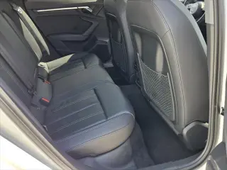 Audi A3 2023 AWD quattro Premium 40 TFSI 4p Sedana