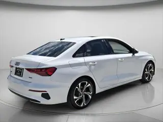 Audi A3 2023 AWD quattro Premium 40 TFSI 4p Sedana