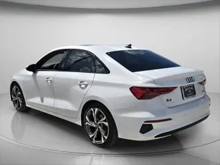 Audi A3 2023 AWD quattro Premium 40 TFSI 4p Sedana