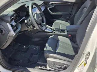 Audi A3 2023 AWD quattro Premium 40 TFSI 4p Sedana