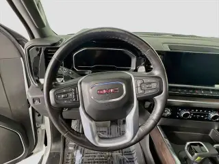 GMC Sierra 1500 2023 4x4 SLT 4p. Cabina Tripla 5.8 ft. SB