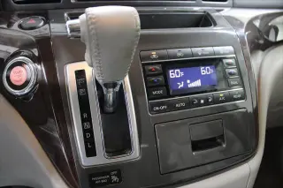 Nissan Quest 2014 3.5 SV 4dr Minivan