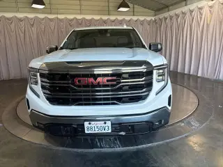 GMC Sierra 1500 2024 4x4 SLT 4dr Crew Cab 5.8 ft. SB