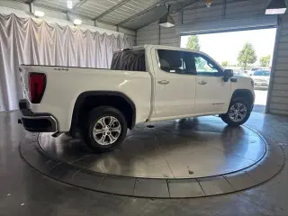 GMC Sierra 1500 2024 4x4 SLT 4dr Crew Cab 5.8 ft. SB