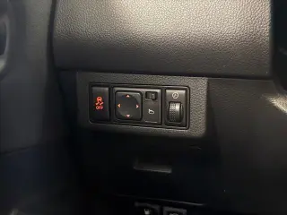 Nissan Versa 2012 1.8 S 4p Hatchback 6M