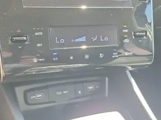 Hyundai TUCSON 2024 SEL 4p SUV (lanzamiento de mitad de año)