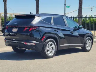 Hyundai TUCSON 2024 SEL 4p SUV (lanzamiento de mitad de año)
