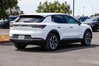Chevrolet Equinox EV 2025 LT SUV de 4 puertas