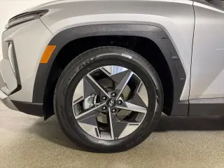 Hyundai TUCSON 2025 SEL 4dr SUV