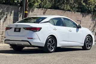 Nissan Sentra 2025 SV 4dr Sedan