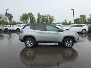 Jeep Compass 2022 4x4 Trailhawk 4p SUV