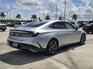 Hyundai SONATA 2024 SEL 4p Sedano