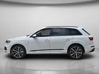 Audi Q7 2023 AWD quattro Premium Plus 55 TFSI SUV 4p