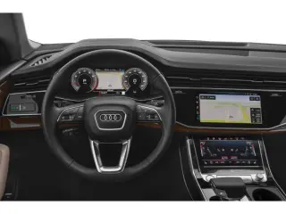 Audi Q8 2023 AWD quattro Premium Plus 55 TFSI SUV de 4 puertas