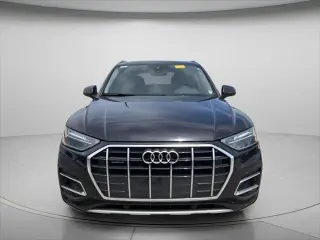 Audi Q5 2023 AWD quattro Premium 40 TFSI SUV de 4 puertas
