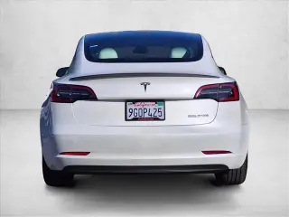 Tesla Model 3 2023 AWD Performance 4dr Sedan