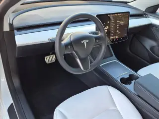 Tesla Model 3 2023 AWD Performance 4dr Sedan