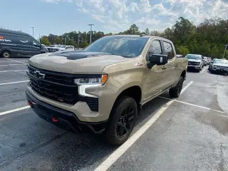 Chevrolet Silverado 1500 2022 4x4 LT Trail Boss 4p. Cabina Crew Crew 5.8 ft. CB