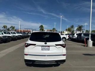 Acura MDX 2025 4p SUV con Paquete de Tecnología
