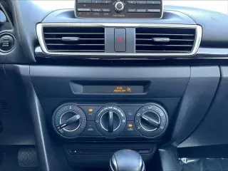 Mazda Mazda3 2014 i Touring 4dr Sedan 6M