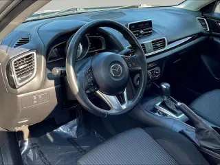 Mazda Mazda3 2014 i Touring 4dr Sedan 6M