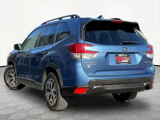 Subaru Forester 2023 AWD Premium 4dr Crossover
