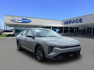 Kia K4 2025 LXS 4p Sedan