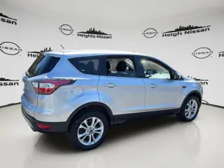 Ford Escape 2017 AWD SE 4dr SUV