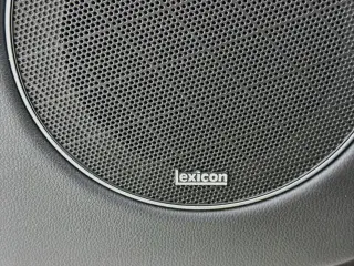 Genesis GV70 2023 AWD 2.5T Estándar 4p SUV