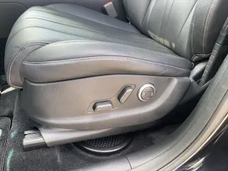 Genesis GV80 2025 AWD 2.5T Estándar 4p SUV