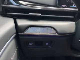 Genesis GV80 2025 AWD 2.5T Estándar 4p SUV